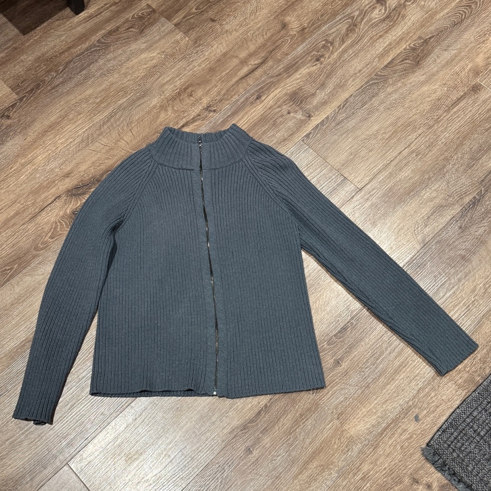 Margaret O’Leary zip up sweater Size Large